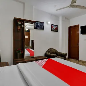 https://oyo-flagship-81002-tsa.hotelsdelhi.org